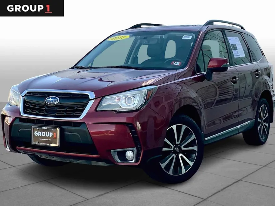 2017 Subaru Forester Touring 2.0XT photo 1