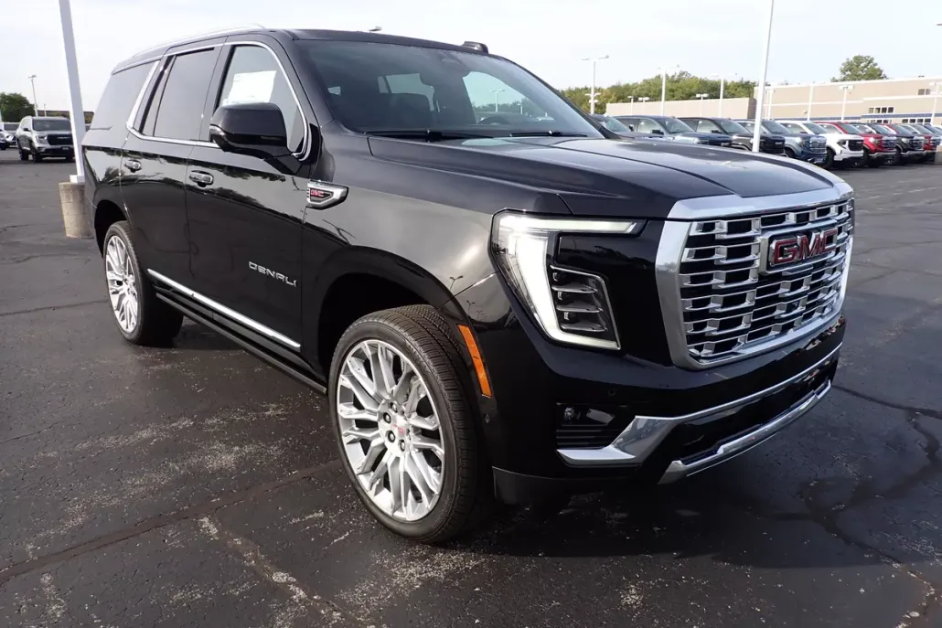2026 Gmc Yukon Denali photo 1