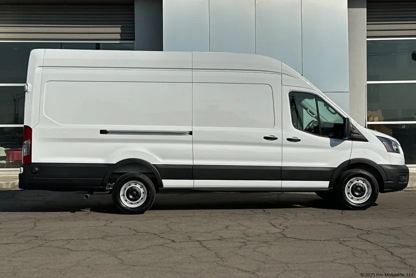2025 Ford Transit Cargo Van photo 1