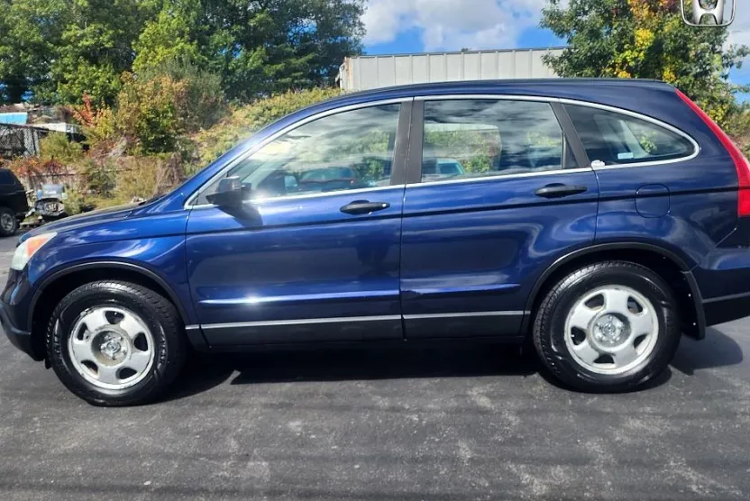 2009 Honda CR-V LX photo 1