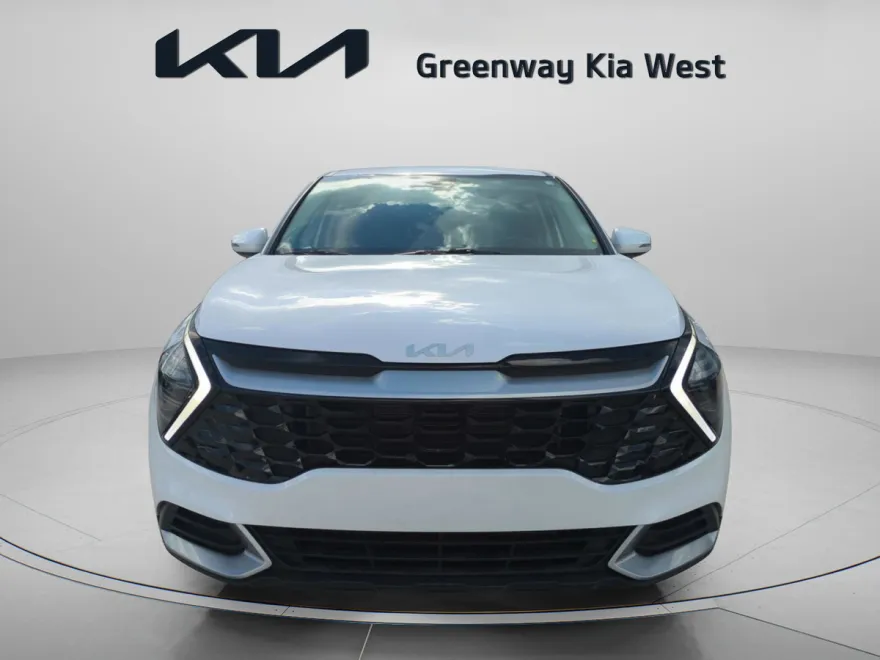 2024 Kia Sportage EX photo 1