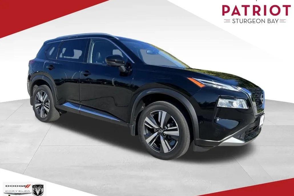 2022 Nissan Rogue Platinum photo 1