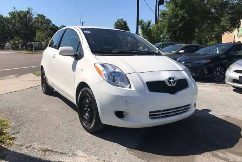 2007 Toyota Yaris Base photo 1