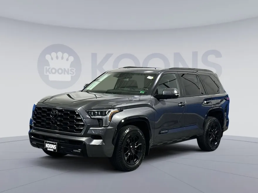 2024 Toyota Sequoia photo 1