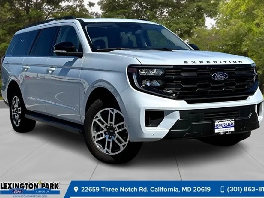 2025 Ford Expedition MAX photo 1