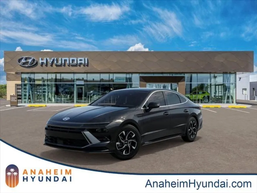 2025 Hyundai Sonata SEL photo 1