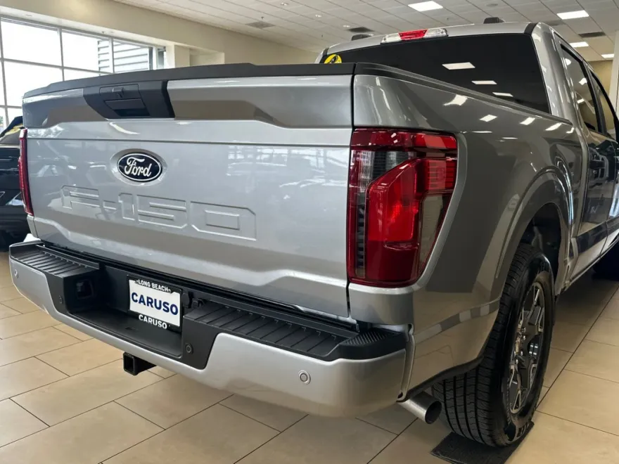 2025 Ford F-150 STX photo 1