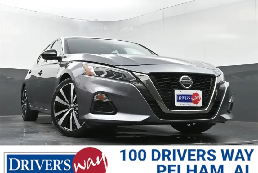 2022 Nissan Altima VC-Turbo SR photo 1