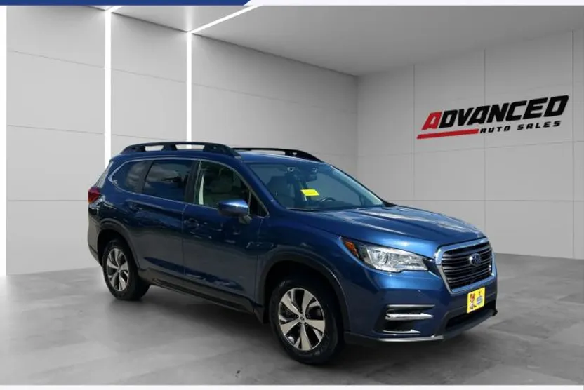 2022 Subaru Ascent Premium photo 1