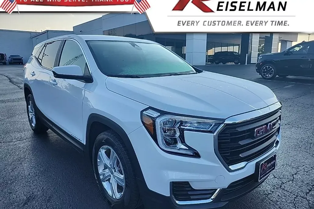 2024 Gmc Terrain SLE photo 1
