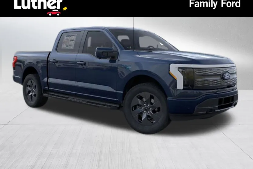 2025 Ford F-150 Lightning Lariat photo 1