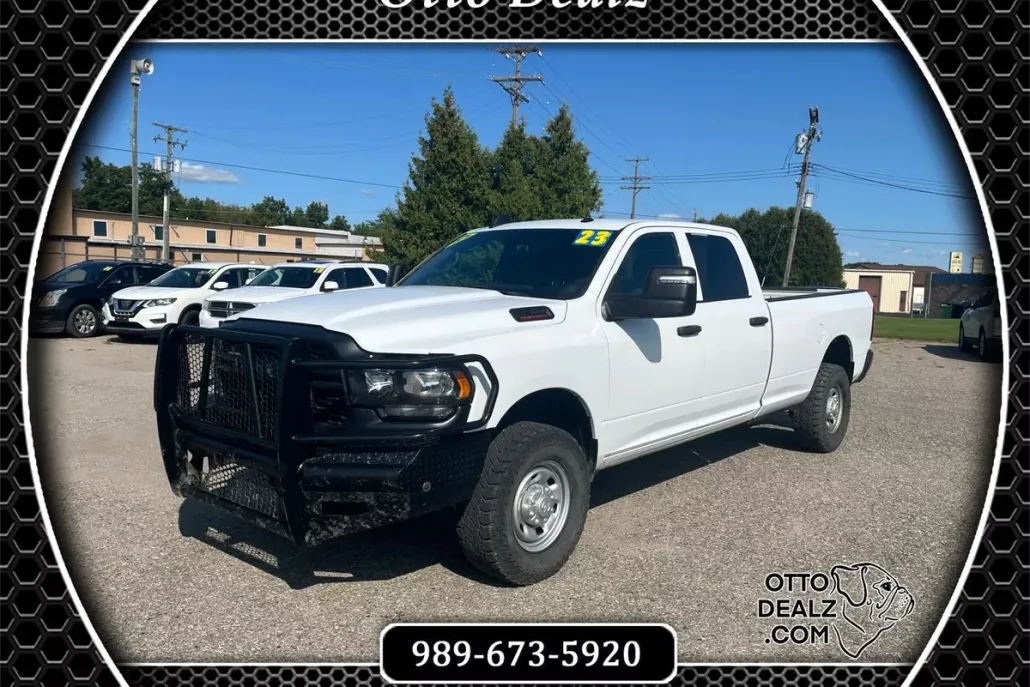 2023 Ram 2500 Tradesman photo 1