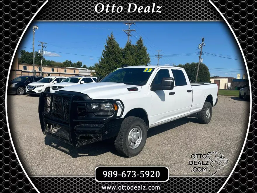 2023 Ram 2500 Tradesman photo 1