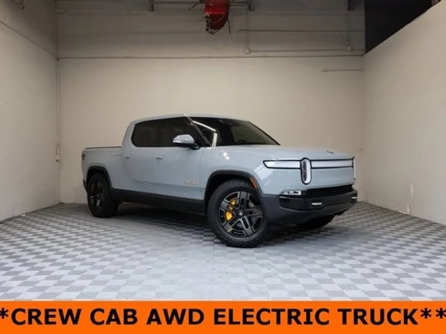 2022 Rivian R1T Adventure photo 1