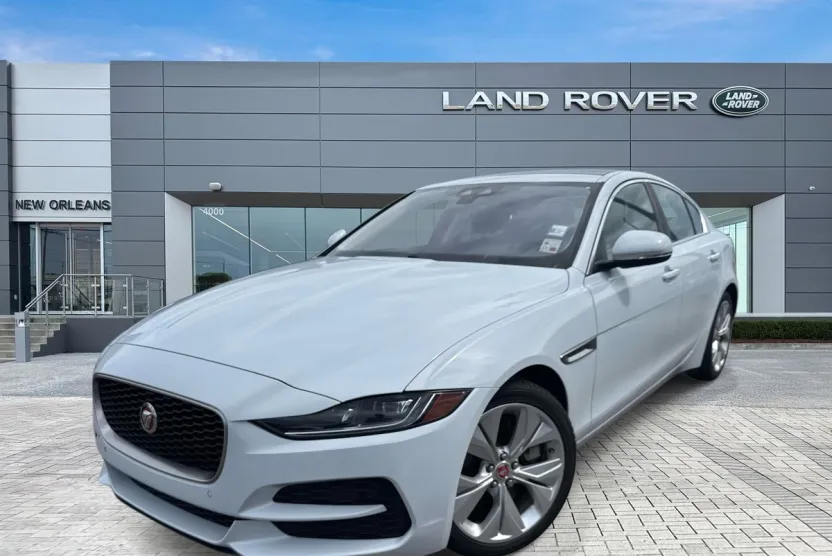 2020 Jaguar XE S photo 1