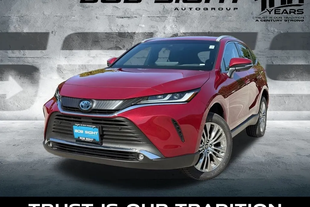 2023 Toyota Venza XLE photo 1