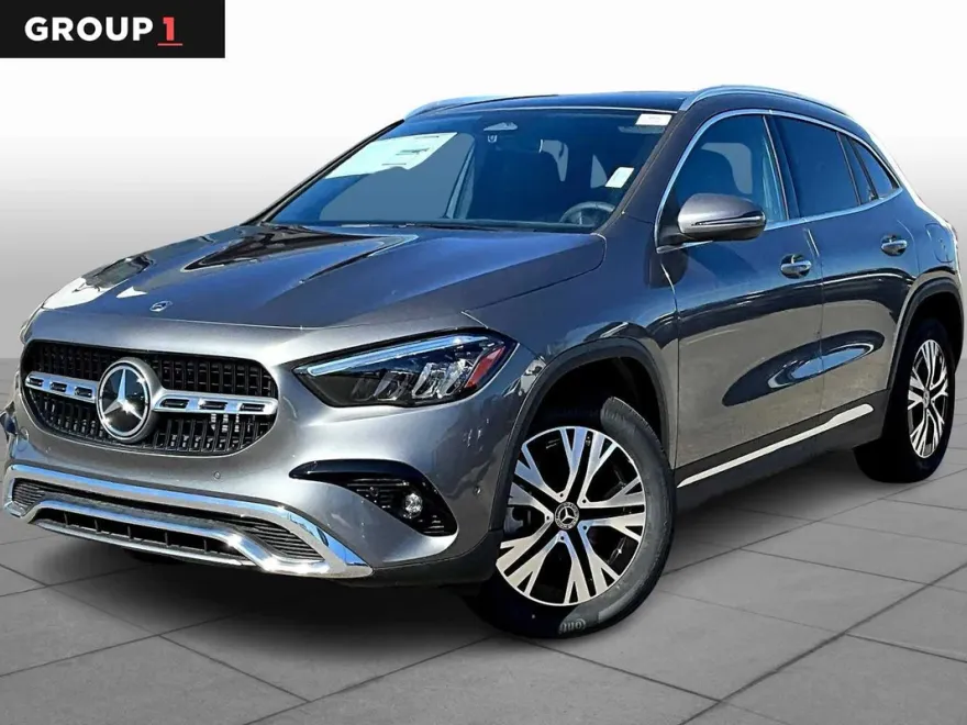 2026 Mercedes Benz GLA 250 4MATIC photo 2