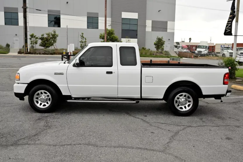 2010 Ford Ranger XLT photo 1