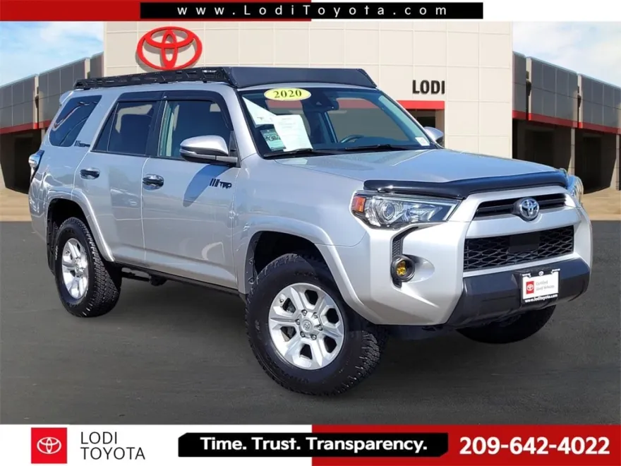 2020 Toyota 4Runner SR5 Premium photo 1