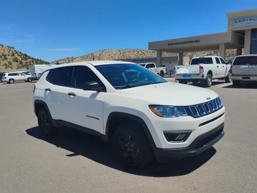 2019 Jeep Compass Sport photo 1