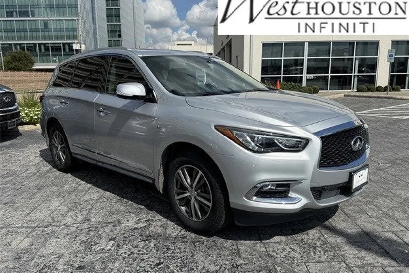 2020 Infiniti QX60 Luxe photo 1