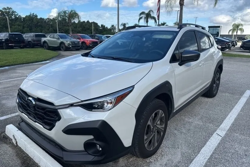 2025 Subaru Crosstrek Premium photo 1