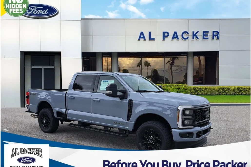 2025 Ford F-250 Lariat photo 1
