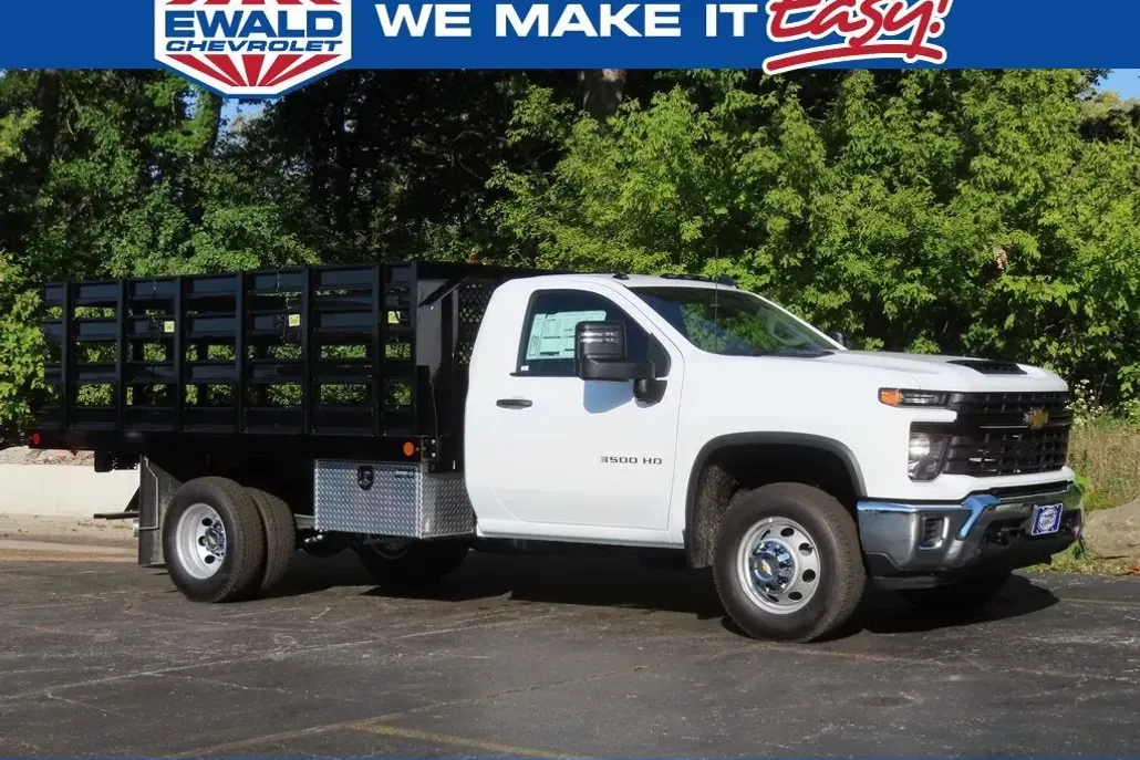 2025 Chevrolet Silverado 3500HD Work Truck photo 1