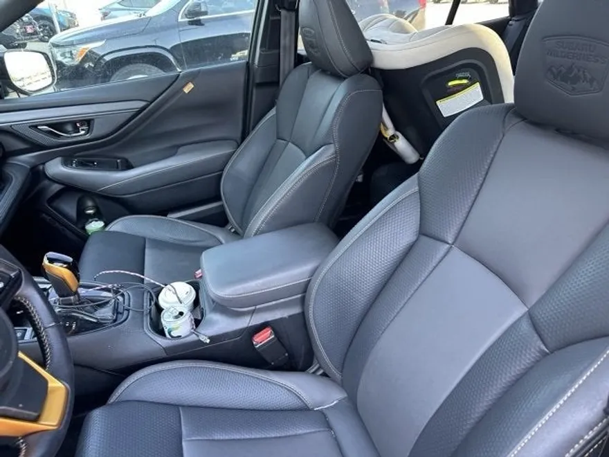 2022 Subaru Outback Wilderness photo 1
