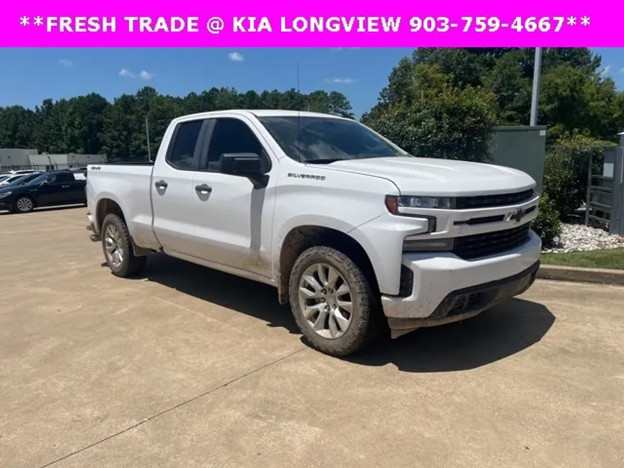 2020 Chevrolet Silverado 1500 Custom photo 1