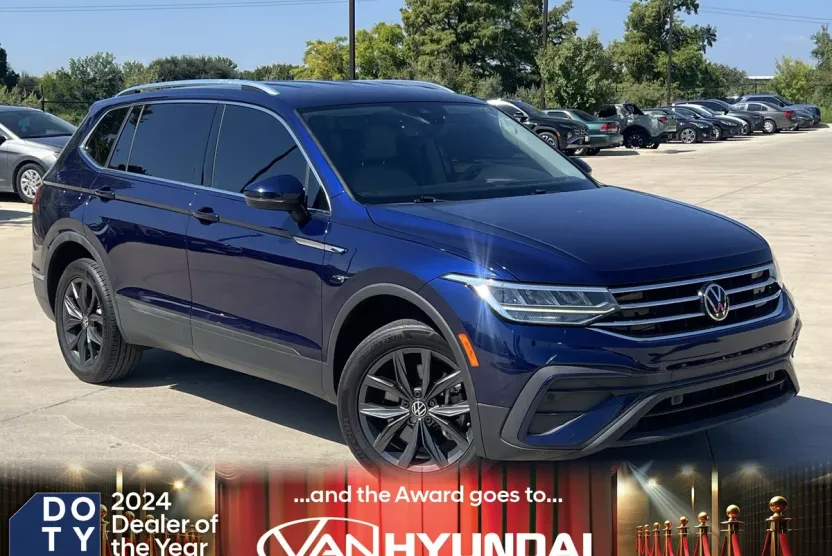 2022 Volkswagen Tiguan SE photo 1