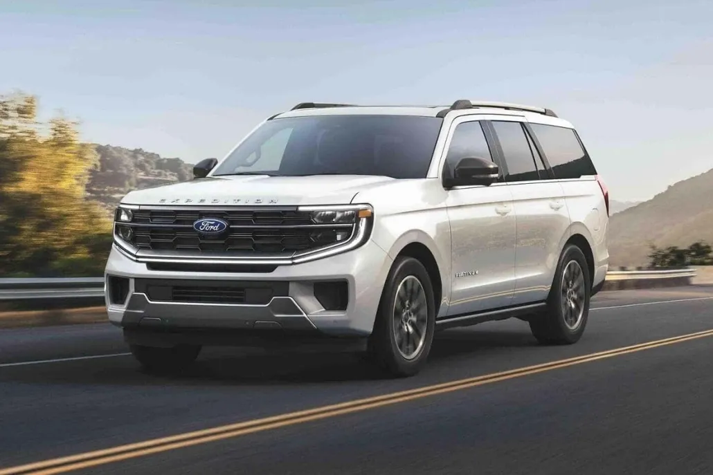 2025 Ford Expedition photo 1