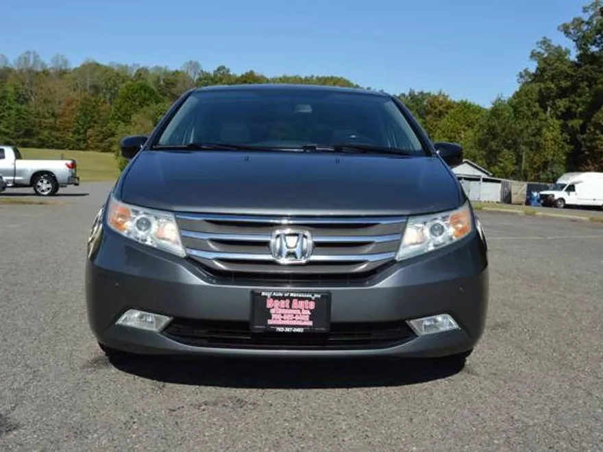 2013 Honda Odyssey Touring Elite photo 1