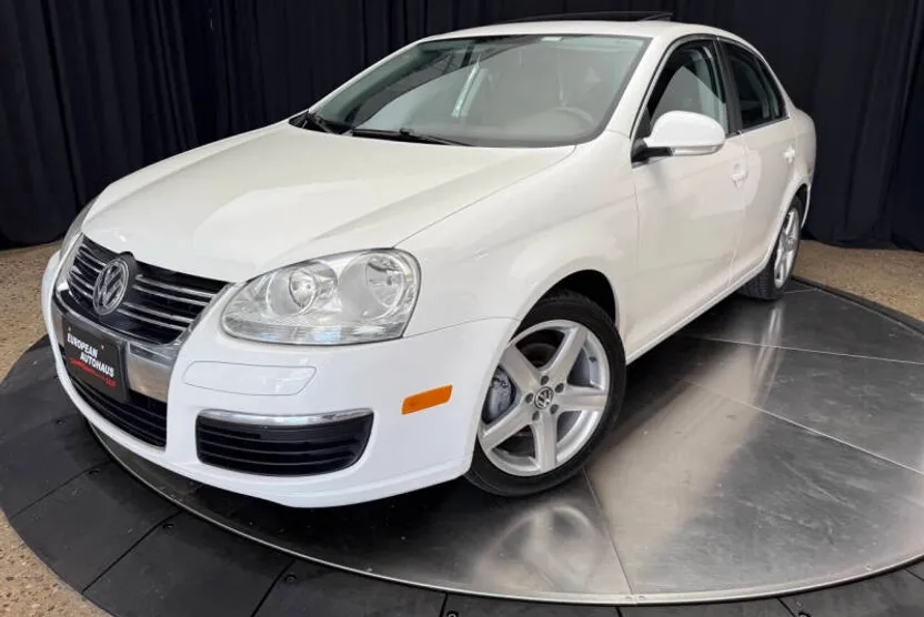 2009 Volkswagen Jetta SE photo 1