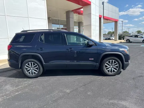 2017 Gmc Acadia All Terrain photo 4