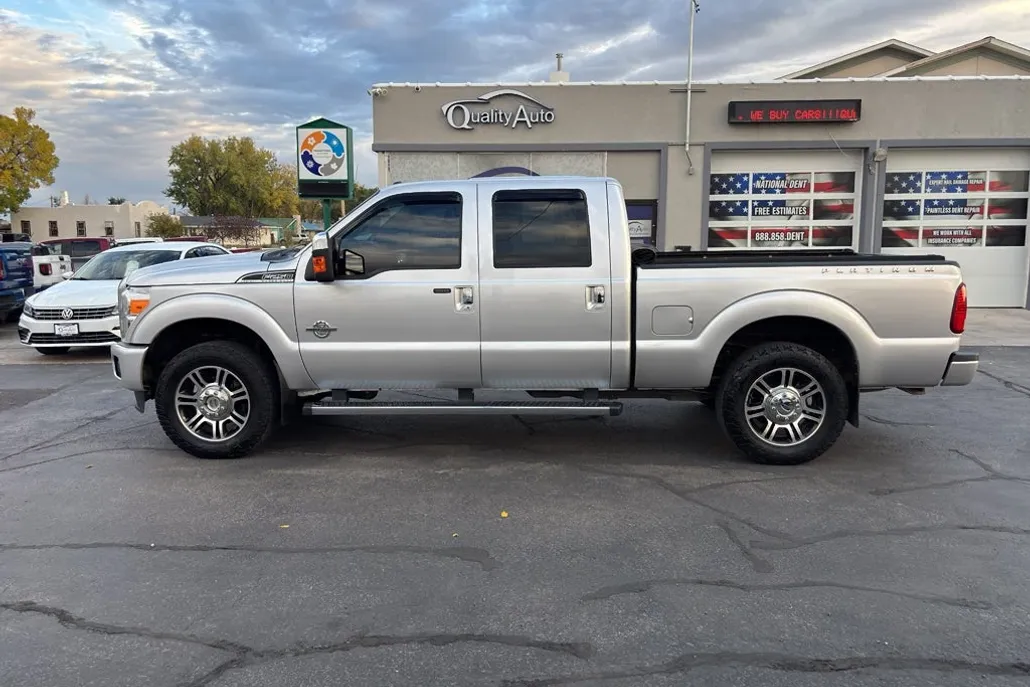 2015 Ford F-250 Platinum photo 1