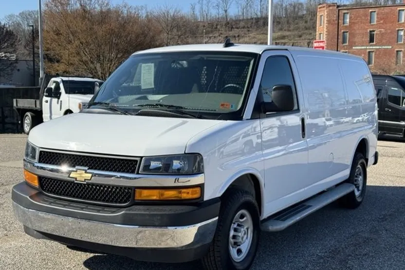 2023 Chevrolet Express Cargo 2500 Van photo 1