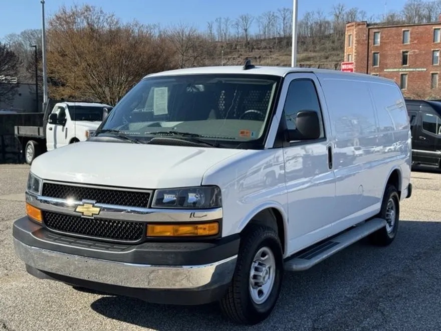 2023 Chevrolet Express Cargo 2500 Van photo 1