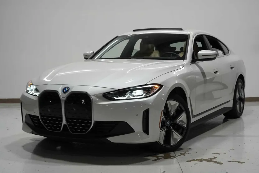2023 Bmw i4 eDrive35 photo 1