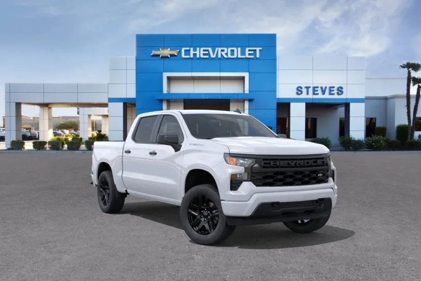 2025 Chevrolet Silverado 1500 Custom photo 1