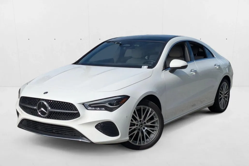 2025 Mercedes Benz CLA 250 photo 1