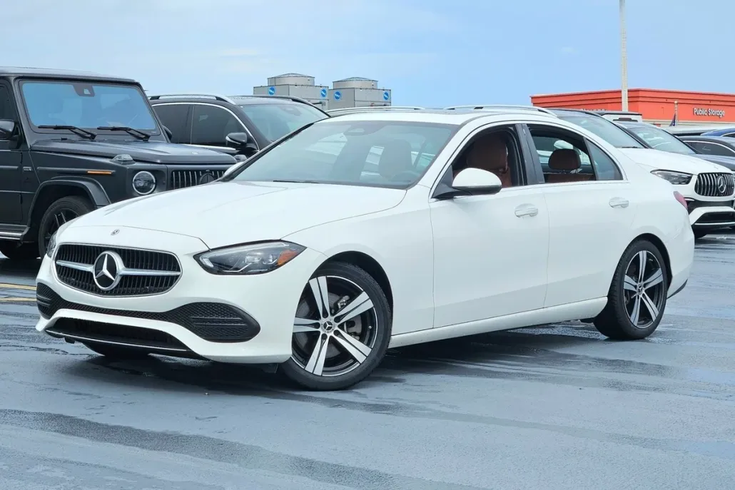 2022 Mercedes Benz C 300 Sedan photo 1