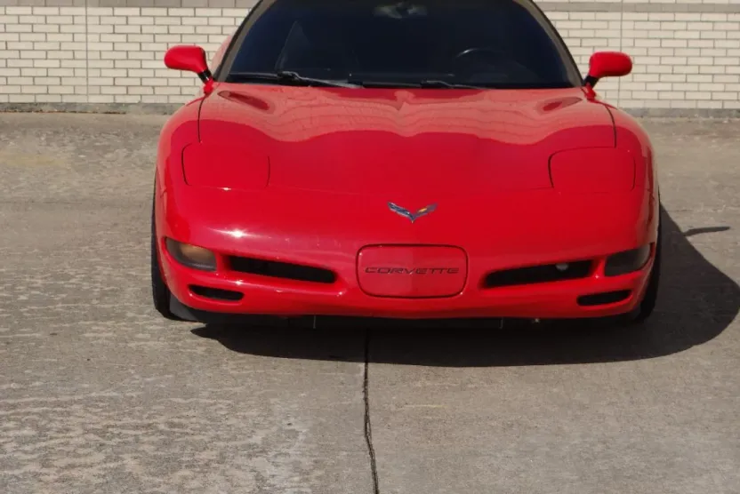 2001 Chevrolet Corvette Convertible photo 1