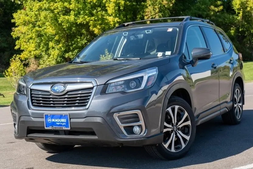 2021 Subaru Forester Limited photo 1