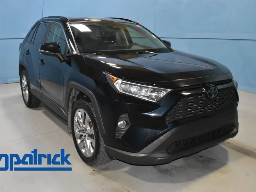 2019 Toyota RAV4 XLE Premium Sport photo 1