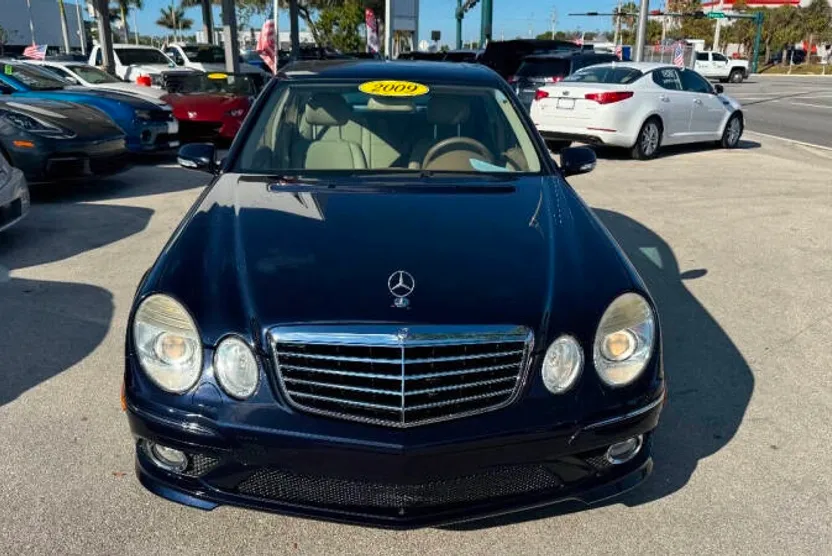 2009 Mercedes Benz E 350 photo 1