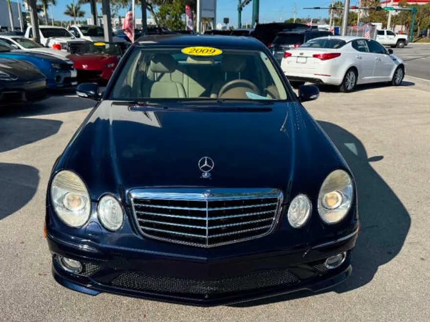 2009 Mercedes Benz E 350 photo 1