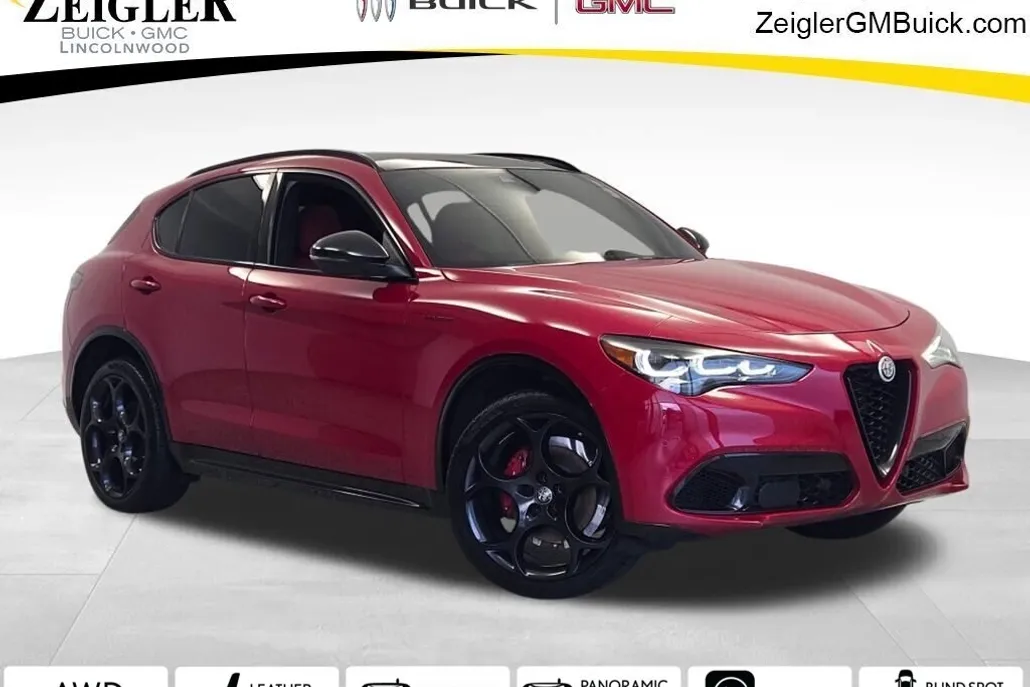 2024 Alfa Romeo Stelvio Ti photo 1