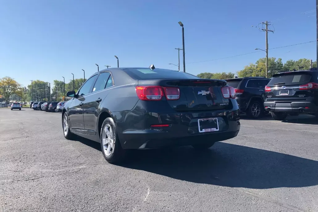 2014 Chevrolet Malibu LS photo 1