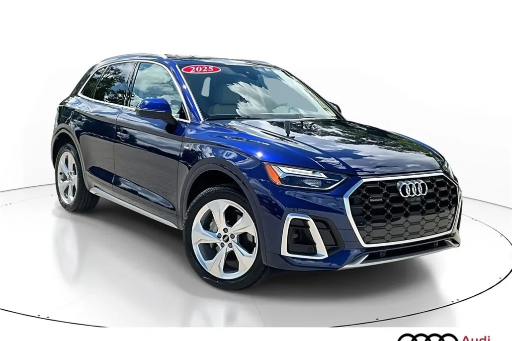 2025 Audi Q5 45 S line Premium Plus photo 1